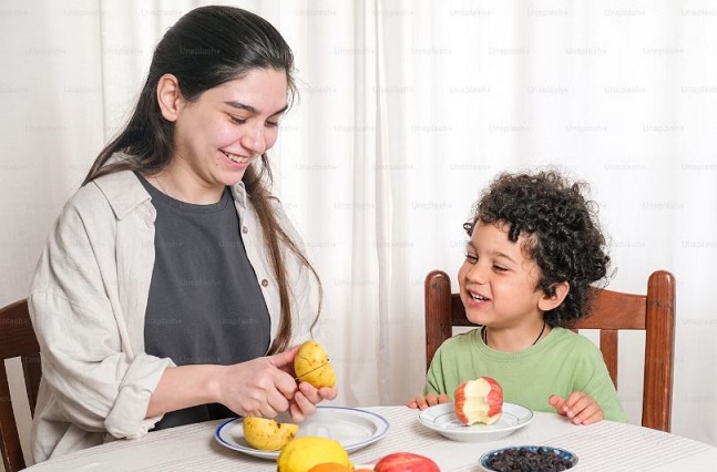 Babysitter y cura dei bambini